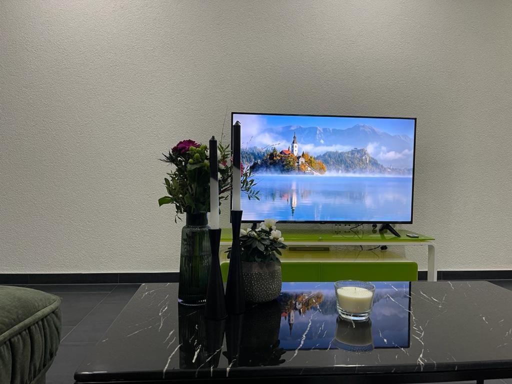 2 Zimmer Wohnung Zur Taegliche Miete Hechingen Buitenkant foto