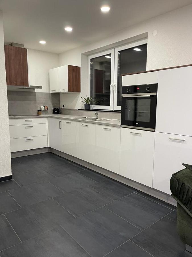 2 Zimmer Wohnung Zur Taegliche Miete Hechingen Buitenkant foto
