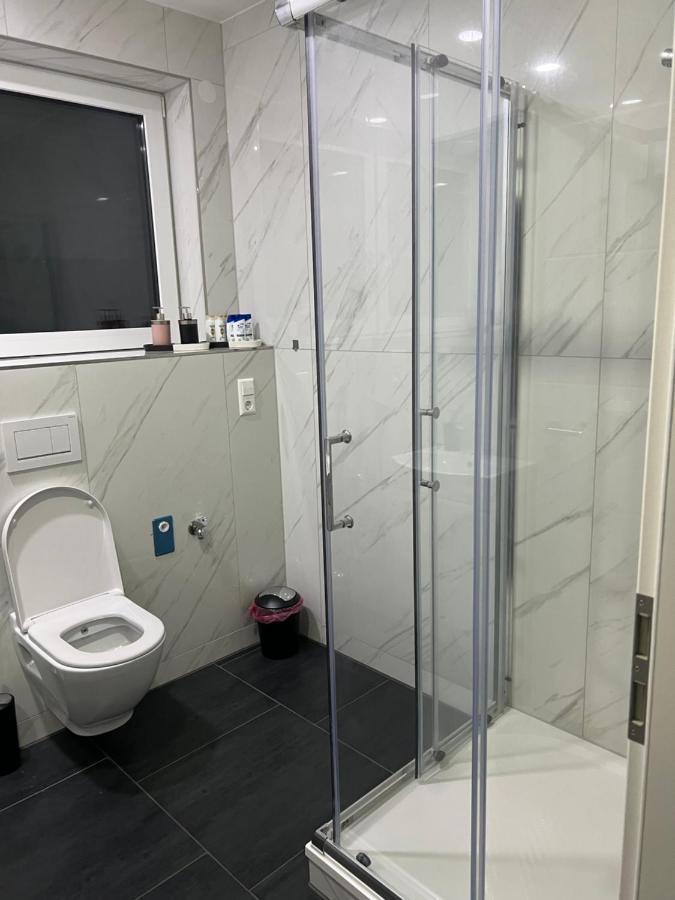 2 Zimmer Wohnung Zur Taegliche Miete Hechingen Buitenkant foto