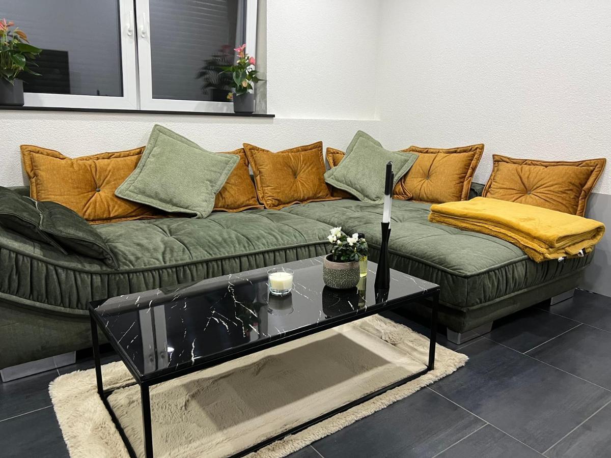 2 Zimmer Wohnung Zur Taegliche Miete Hechingen Buitenkant foto