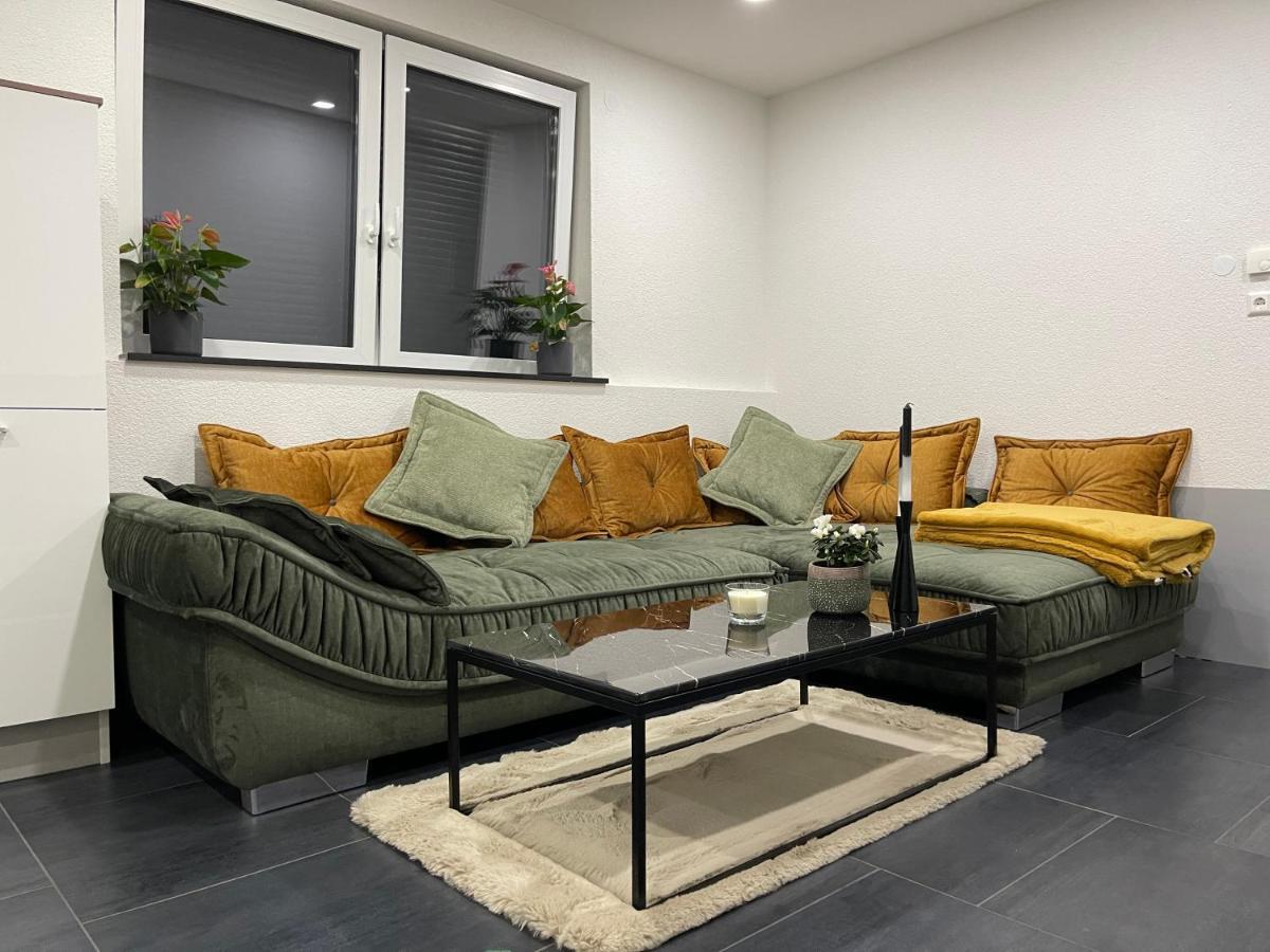 2 Zimmer Wohnung Zur Taegliche Miete Hechingen Buitenkant foto